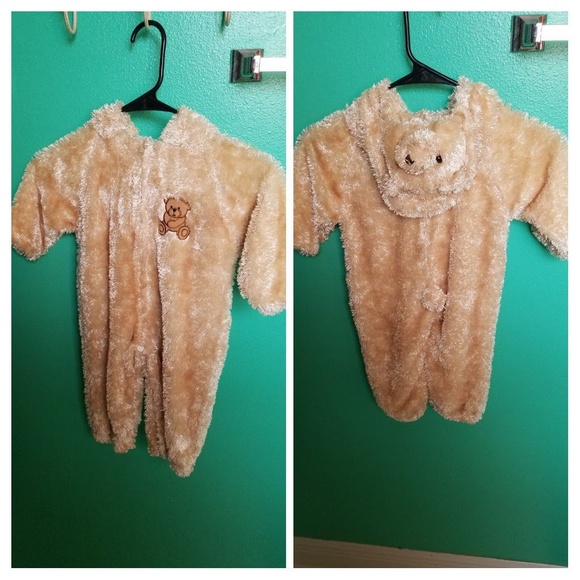 💥Costumes Galore💥TODAY Don't Snooze Or You'll Loose - Their going FAST!!! - Picture 5 of 8